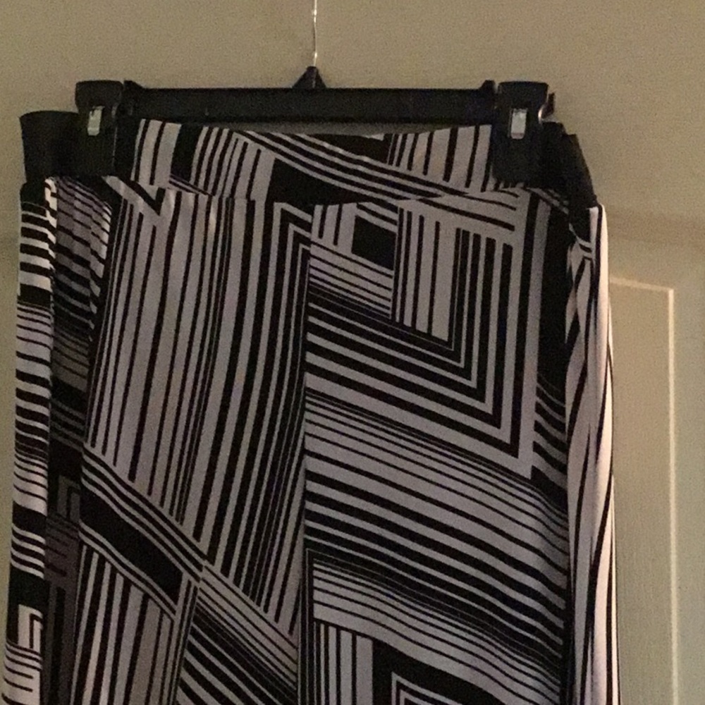 Pants - Picture 3 of 4
